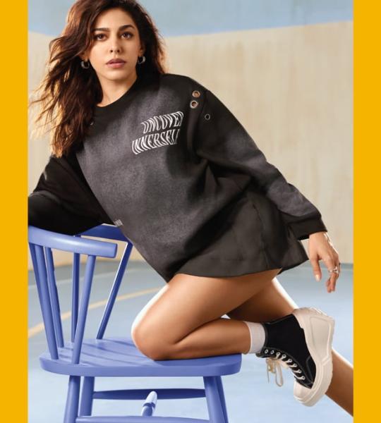 Women Oversized Printed Sweatshirt